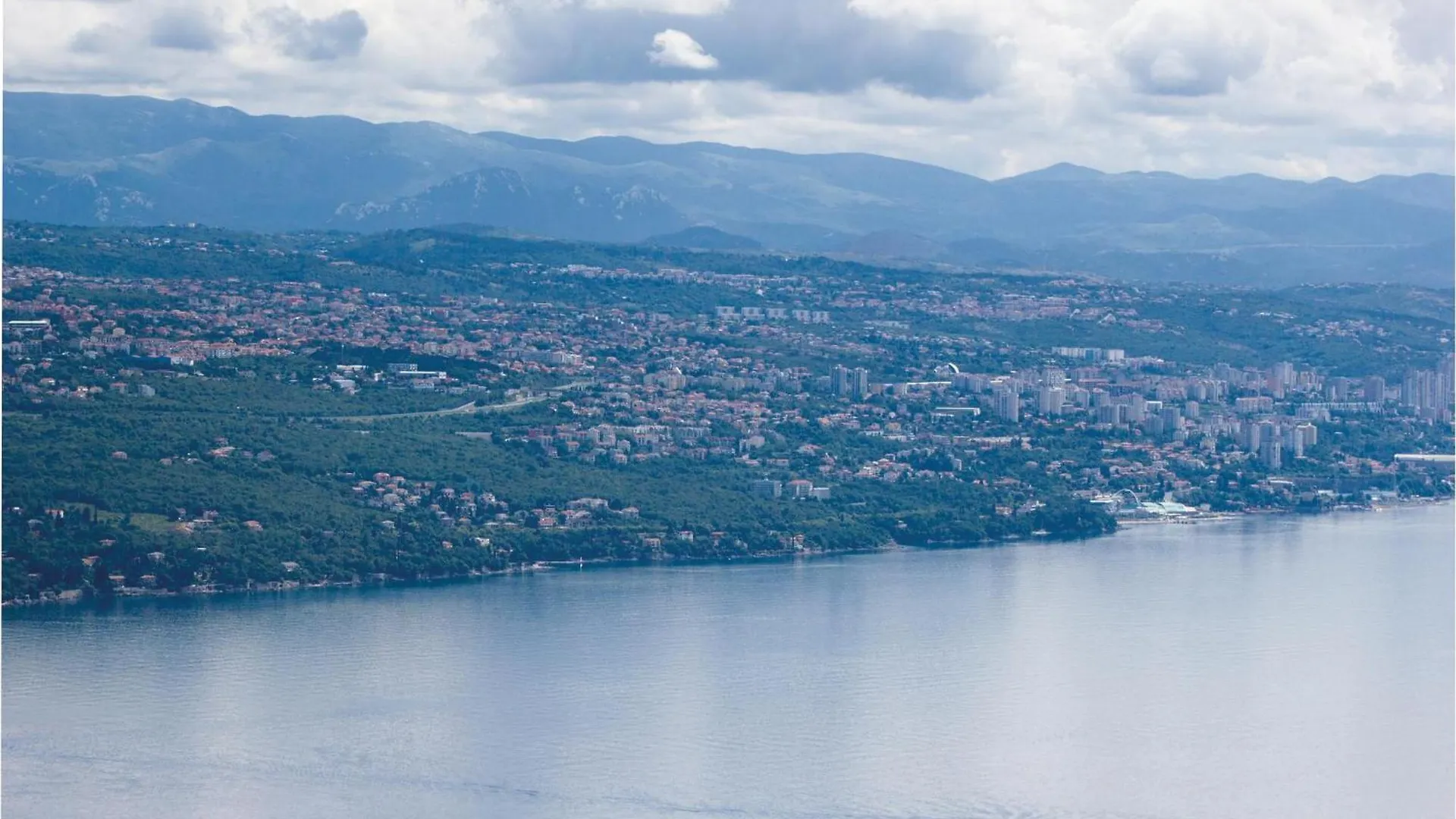 2 Bedroom Pet Friendly Apartment In Kolavici Veprinac